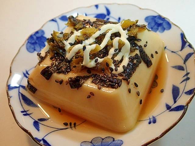 麺つゆ/マヨで　刻み海苔と高菜漬けの卵豆腐