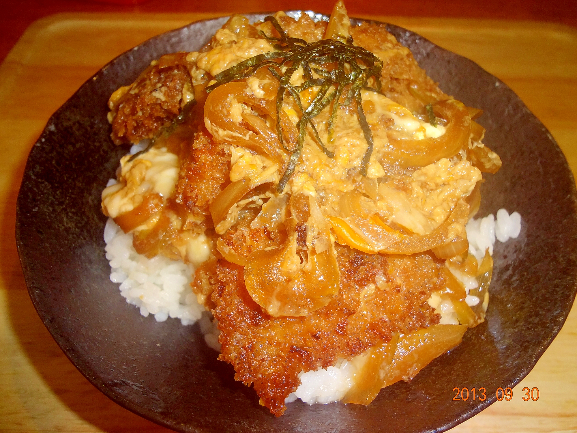 カレイのフライ卵とじ丼