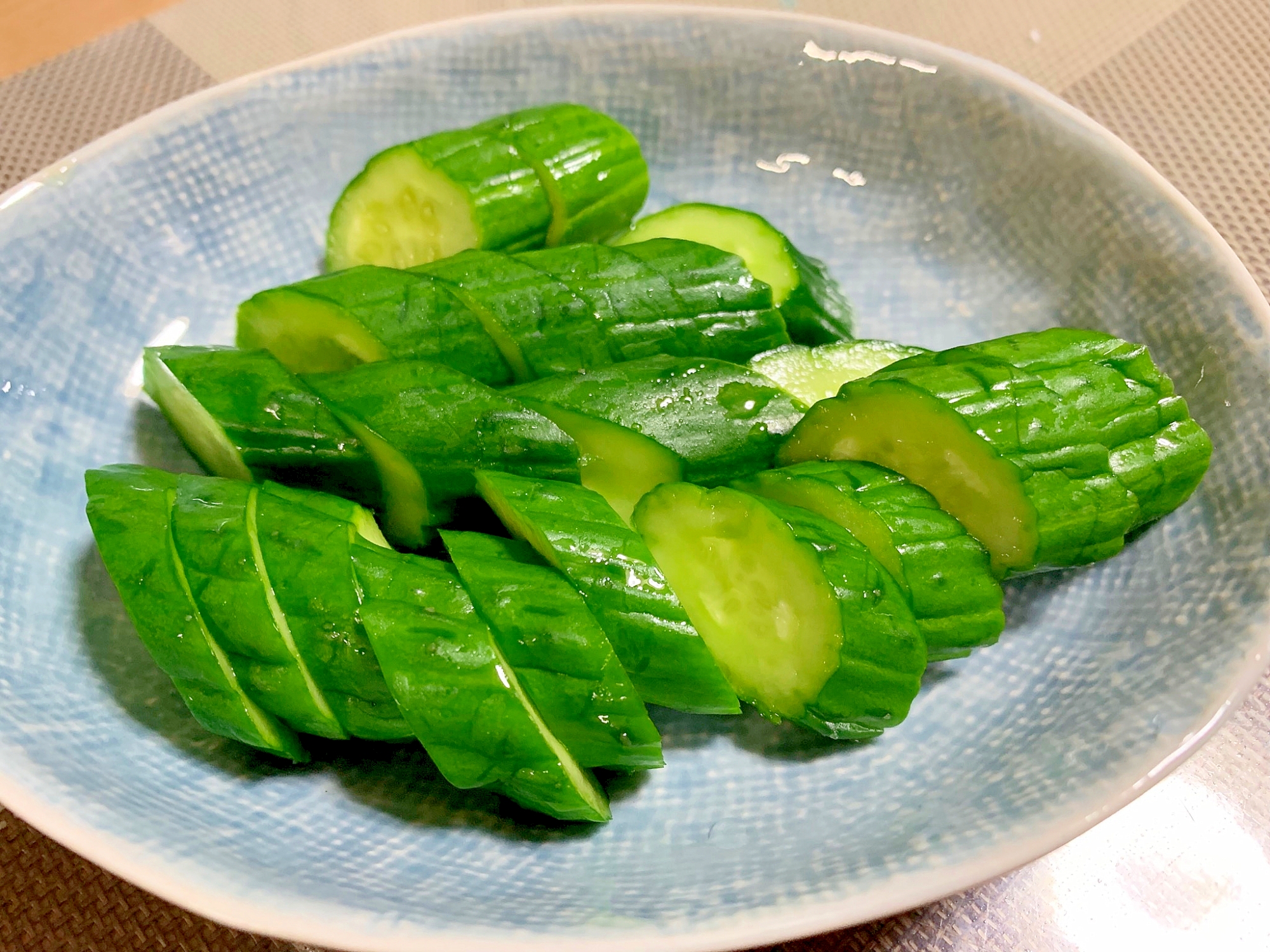 美味しい浅漬け！キュウリの味噌漬け