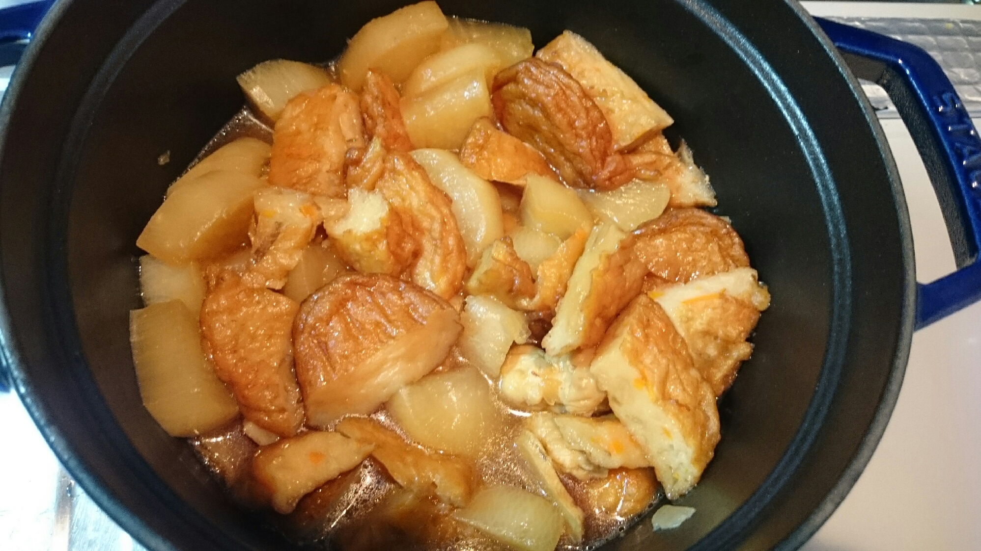 ストウブDE〜大根とさつま揚げの煮物