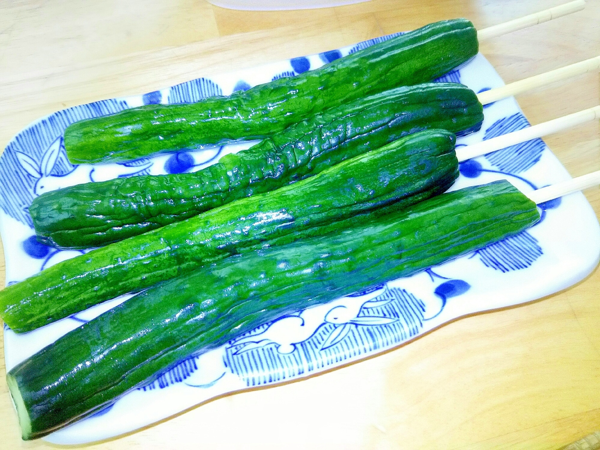 qにもオススメ きゅうりの一本漬け レシピ 作り方 By ちゅろす1972 楽天レシピ