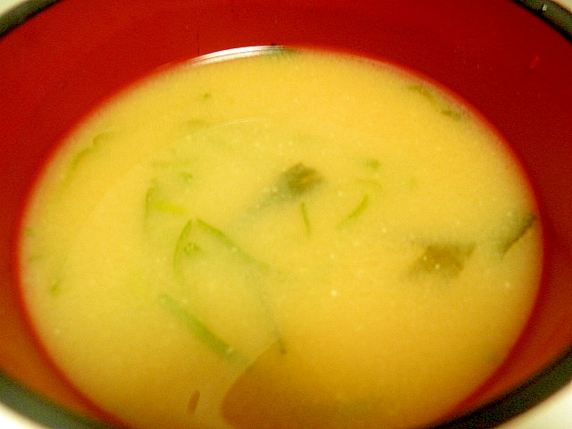 白ねぎの青い部分の味噌汁 レシピ 作り方 By Hamupi Ti Zu 楽天レシピ