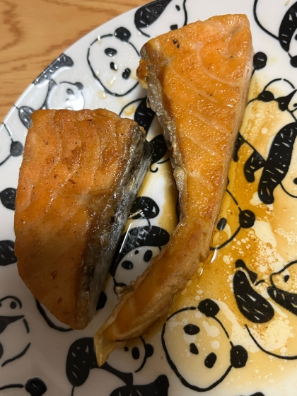 フライパンで！バター醤油味☆鮭のムニエル
