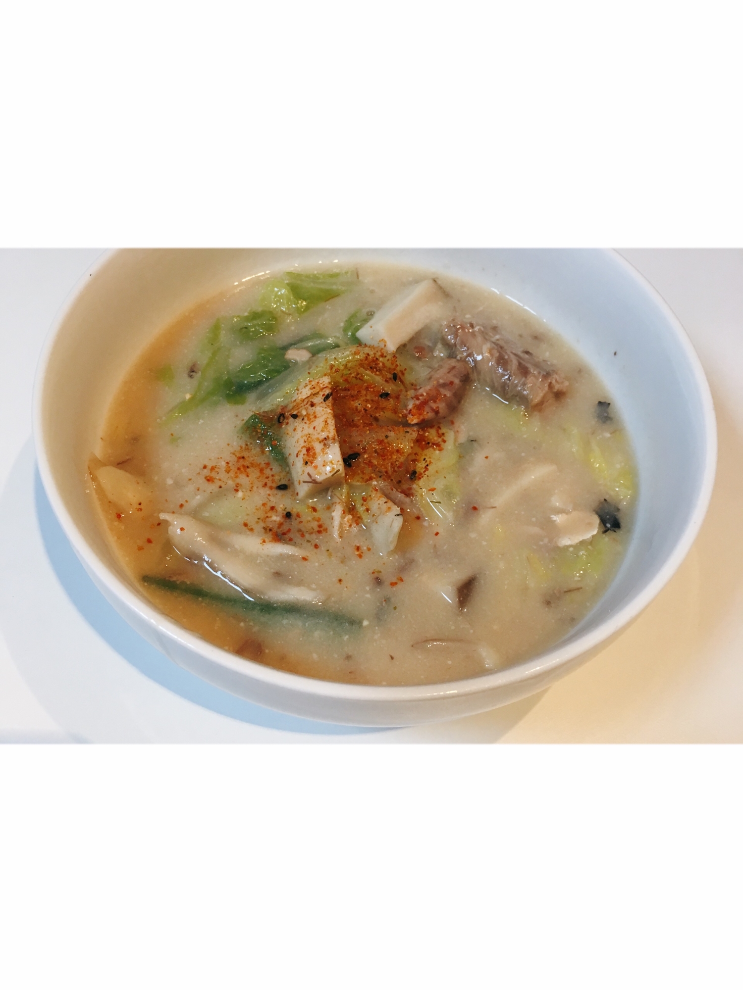 サバ缶で豆乳味噌スープ