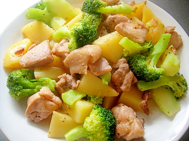 じゃがいもブロッコリー鶏肉のガーリック炒め レシピ 作り方 By Mint74 楽天レシピ