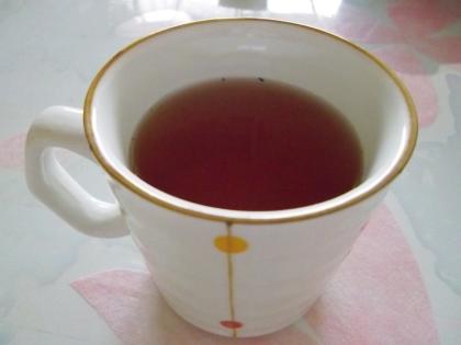 紅茶が冷めてしまうかも…と思ったら熱々のままでした。いい香りでティータイムを手軽に楽しめるのがうれしいです☆