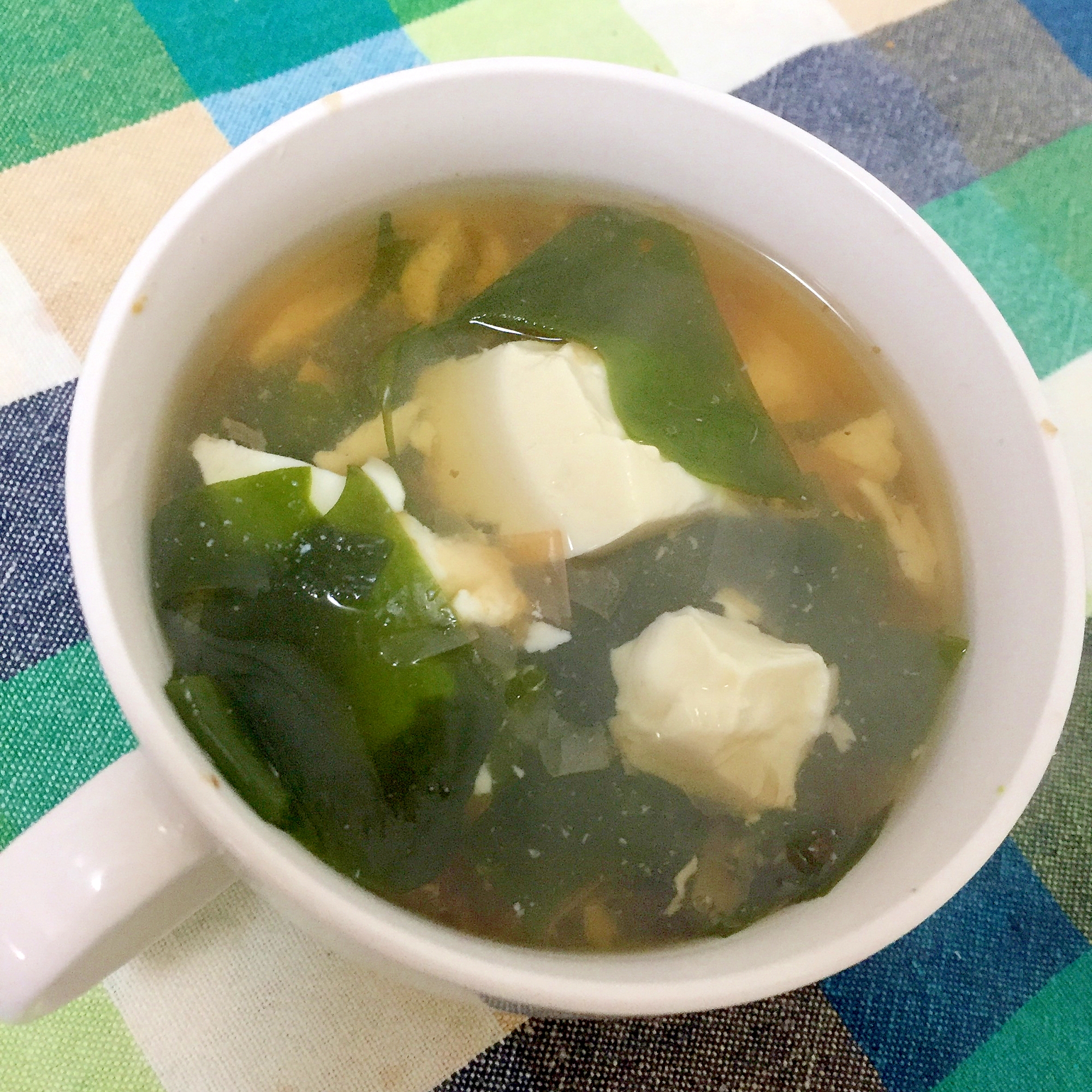 豆腐とわかめの鰹節スープ☆