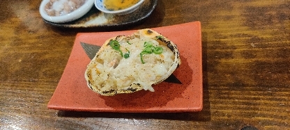 かにの身とかに味噌の甲羅焼き