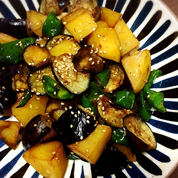 じゃがいもと夏野菜のオイスター炒め レシピ 作り方 By Chao 楽天レシピ じゃがいもと夏野菜のオイスター炒め レシピ 作り方 By Chao 楽天レシピ