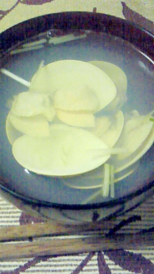 ハマグリと水菜のお吸い物