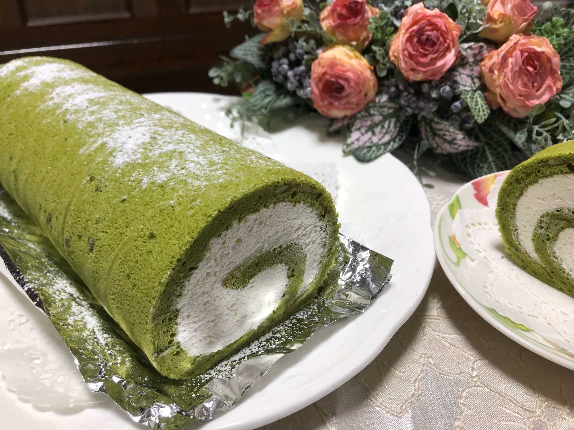 抹茶のロールケーキ