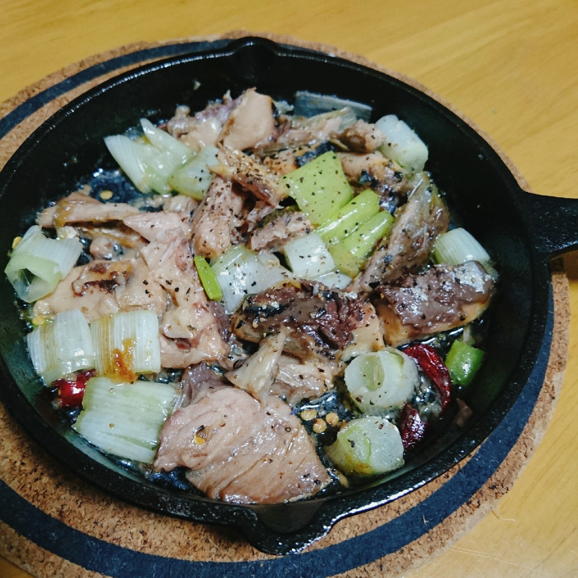 絶品 サバ缶と長ネギのアヒージョ レシピ 作り方 By やっすん 楽天レシピ