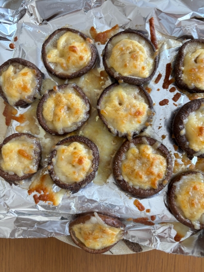 椎茸のマヨチー焼き