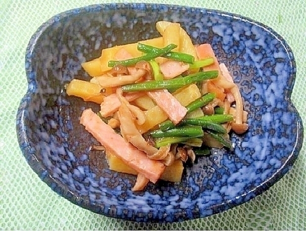 ニンニクの芽とジャガイモのピリ辛炒め レシピ 作り方 By Tessy5 楽天レシピ ニンニクの芽とジャガイモのピリ辛炒め レシピ 作り方 By Tessy5 楽天レシピ