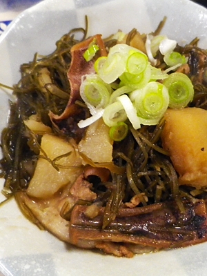 するめジャガイモ切り昆布の簡単麺つゆ煮