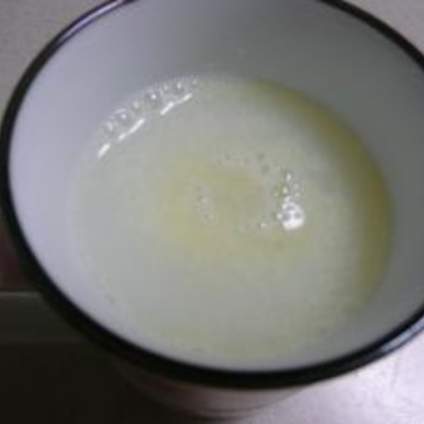 ホットカルピスジンジャー レシピ 作り方 By ごんもも010101 楽天レシピ ホットカルピスジンジャー レシピ 作り方 By ごんもも010101 楽天レシピ