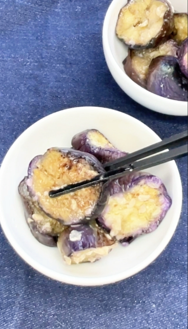 【簡単すぎ】ナスの塩麹焼きびたし