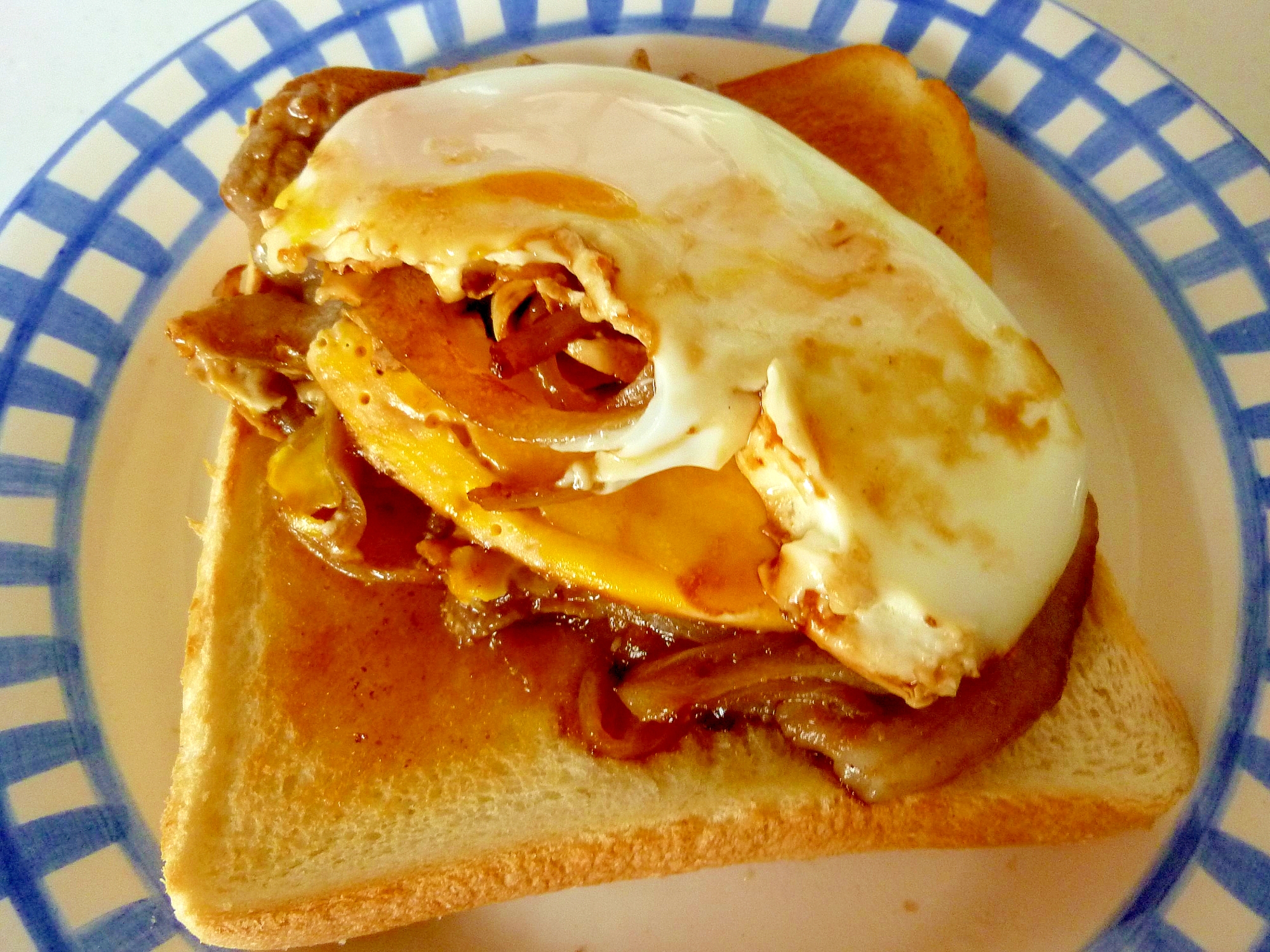 ☆めちゃうま♪　豚玉焼き肉トースト☆