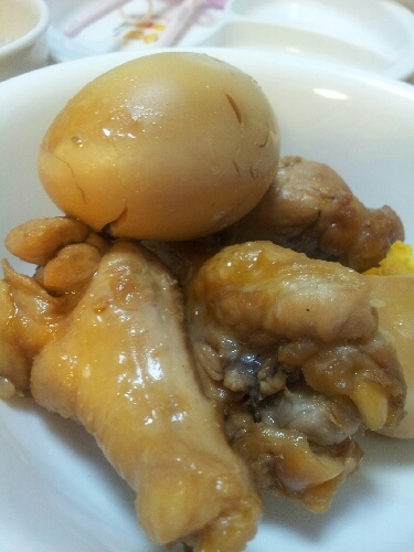 酸っぱいかとおもいきや、甘さのが勝っていて、私好みの味付けでした！また作ります。