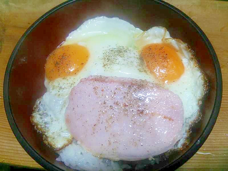 ハチクマ丼-/厚切りロース