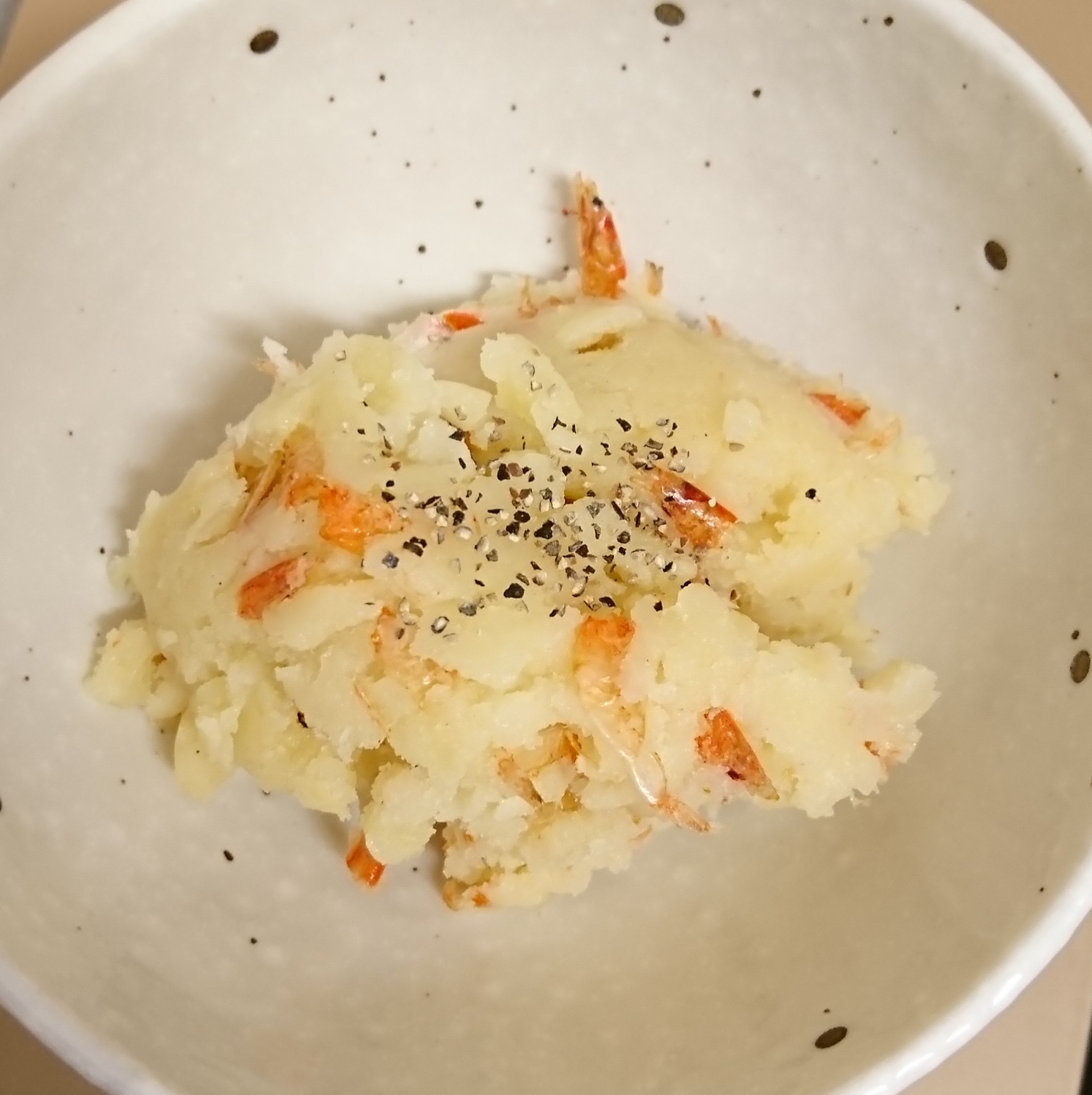 手抜きすぎ！？桜えびのポテサラ風