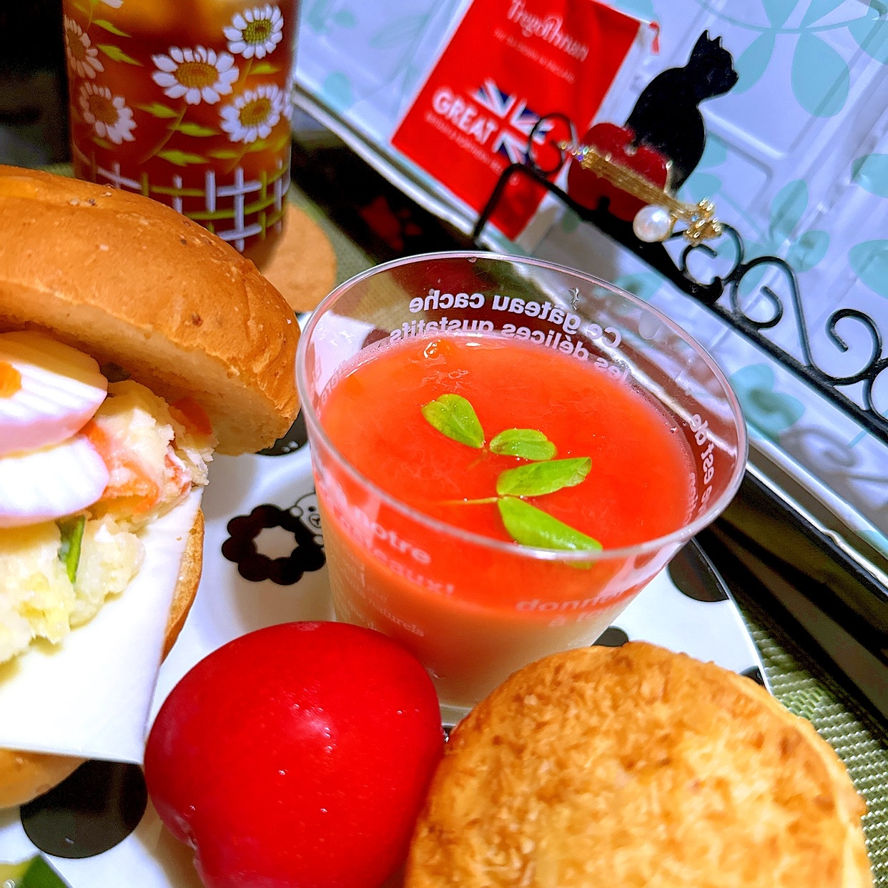 甘酸っぱ～い！すももソースの豆乳カルピスプリン