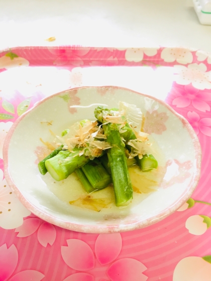 アスパラおいしかったです。
ごちそうさまでした^ - ^♡
暑くなってくるとこういうお料理は嬉しいですね♬