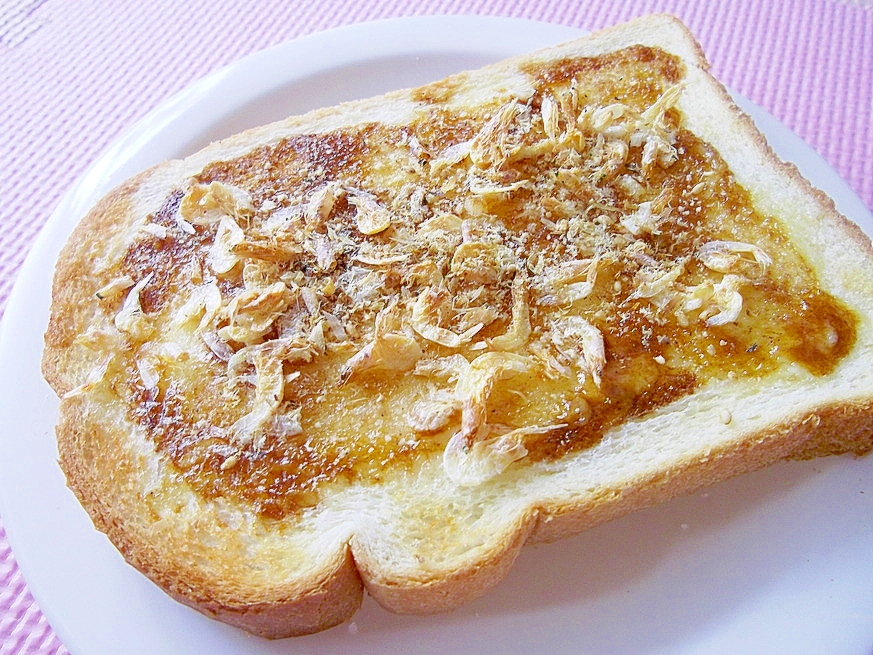 サクサク♪カリカリ♪桜えびのお好み焼き風トースト