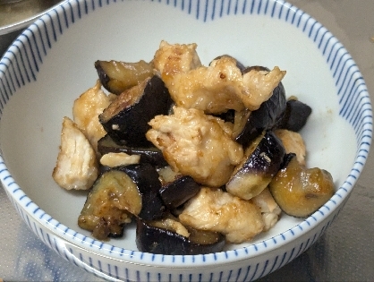 生姜醤油でとっってもおいしかったです！
鶏むねがちょこっと残っててきゅうきょ作ったんだけどまた作りたいです(^o^)