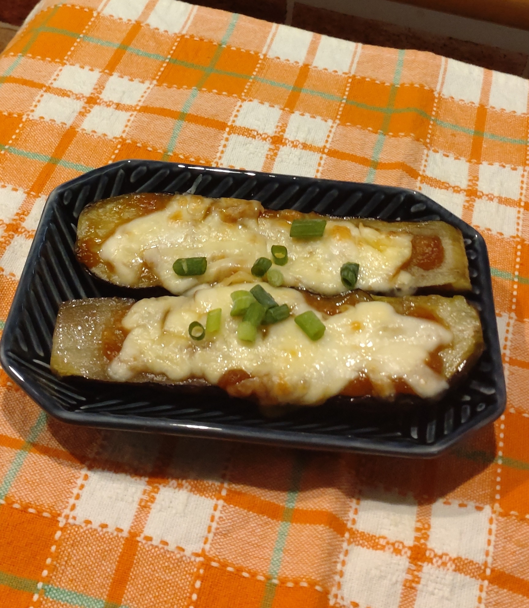 茄子の味噌チーズ焼き