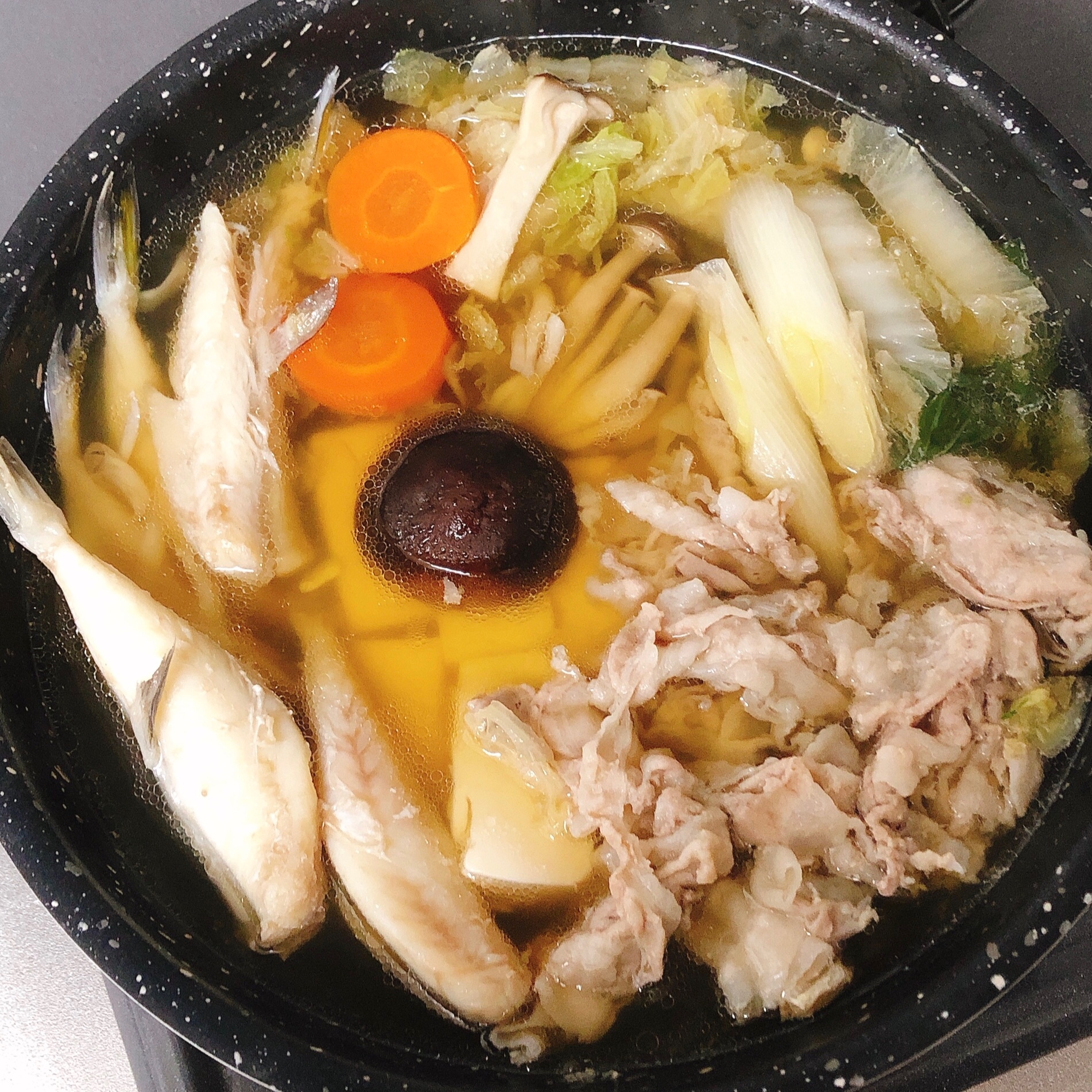 豚バラと白サバフグの寄せ鍋 レシピ 作り方 By Aki 22 楽天レシピ