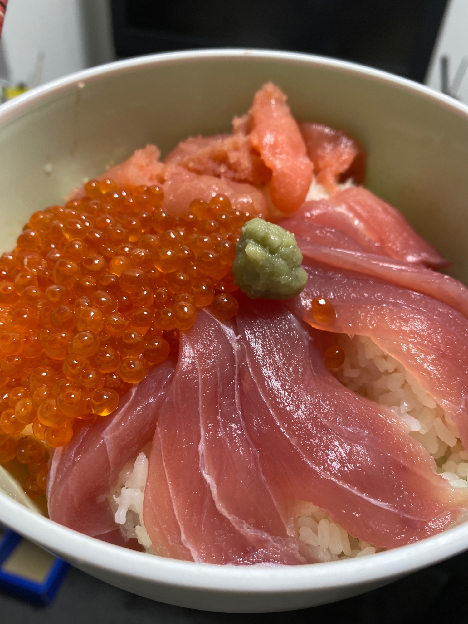 ふるさと納税のいくらを使った3種の他人海鮮丼