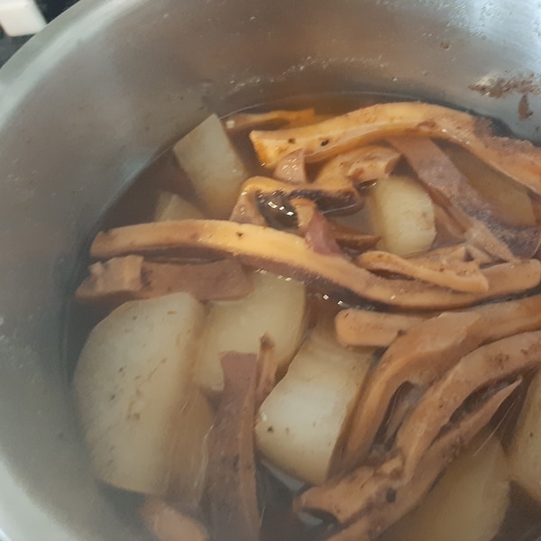 冷凍いかと大根の煮物 レシピ 作り方 By りいぴぴ 楽天レシピ 冷凍いかと大根の煮物 レシピ 作り方 By りいぴぴ 楽天レシピ