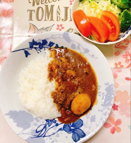 レンジでじっくり煮込みカレーですね( •͈ᴗ•͈)⸝♡⃛⸜(•͈ᴗ•͈ )レシピを教えて下さりありがとうございます♪◕‿ ◕ ॣ♡