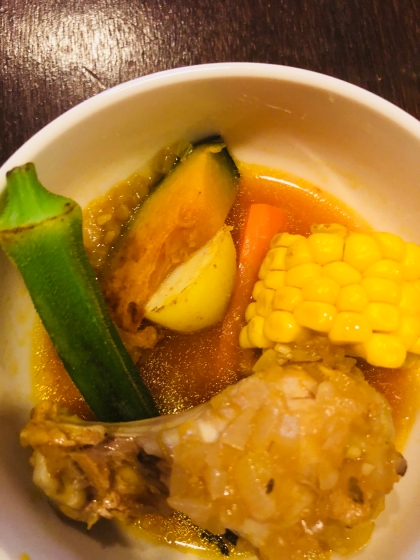 初めてスープカレーを作りました！
子供は「これ何？カレー？？」っと疑ってましたが食べたら「おいしい♡」と言って完食してくれました！