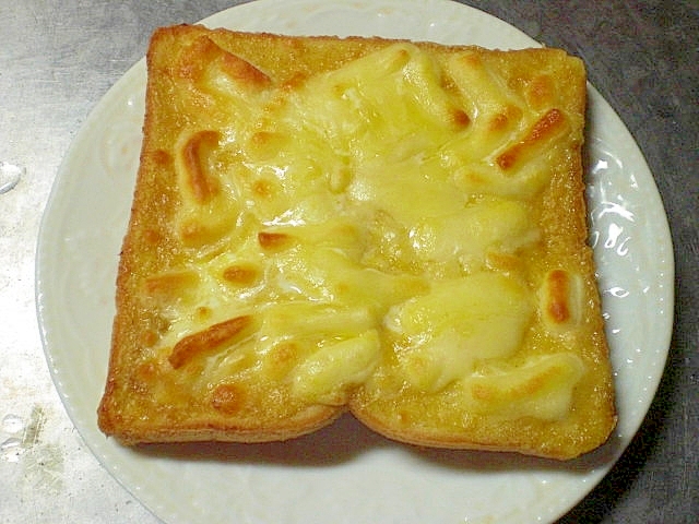 マスマヨチーズトースト