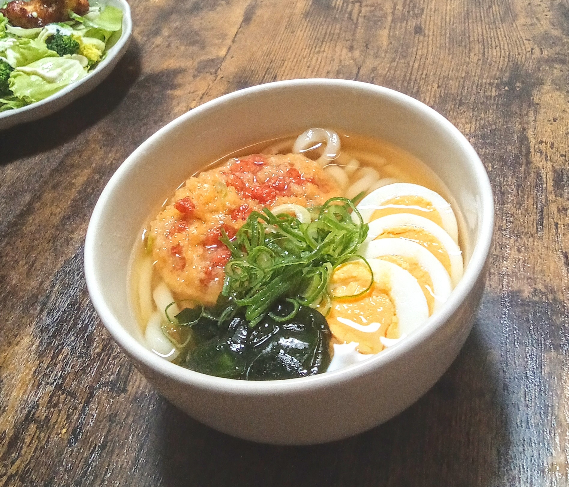 かき揚げ・ゆで卵De天ぷらうどん