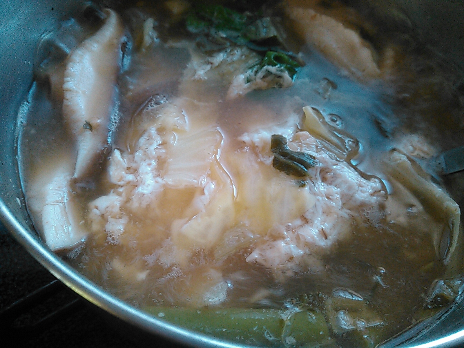 椎茸・小松菜と卵のスープ