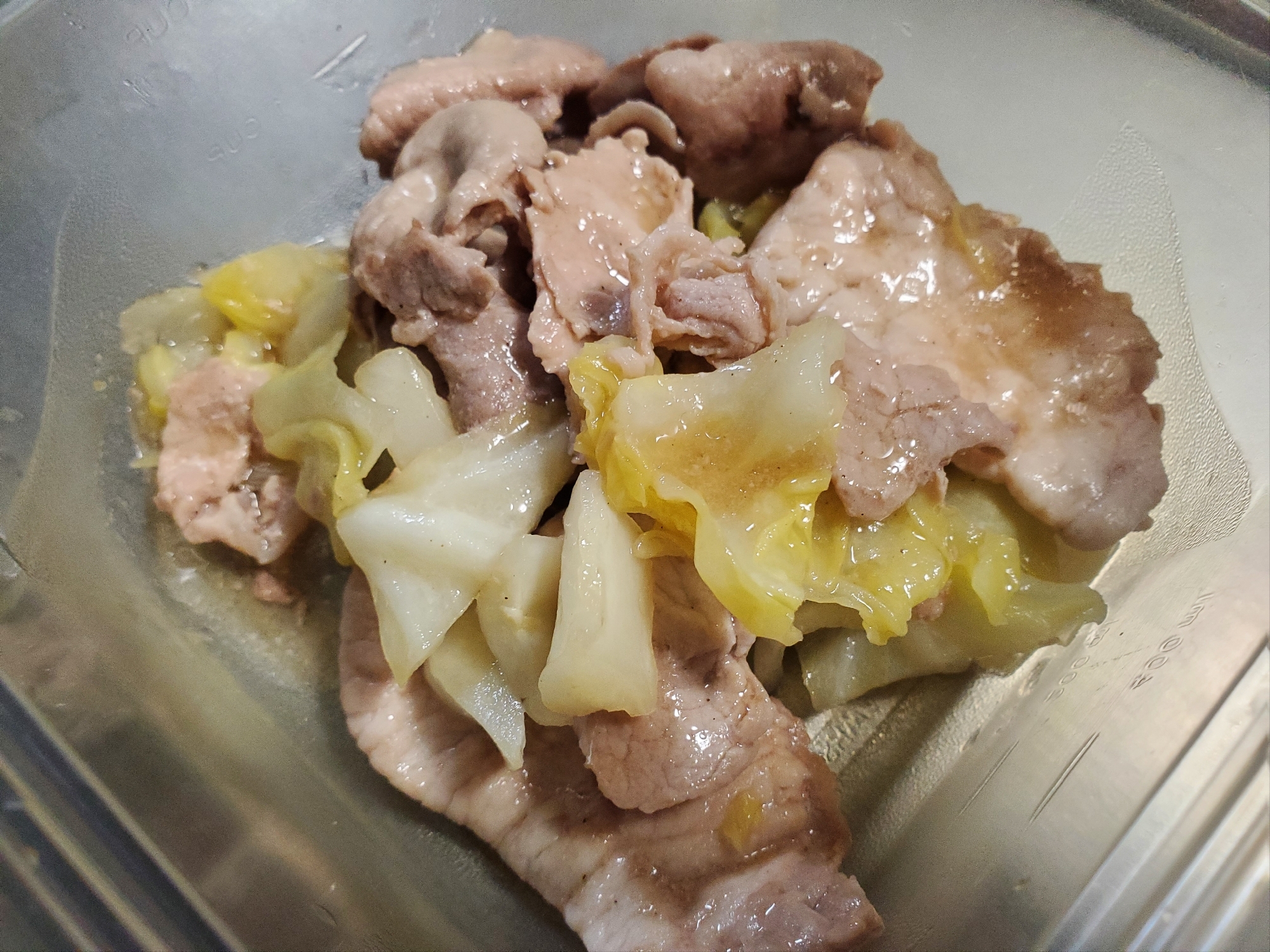 豚肉とキャベツのオイスターソース煮