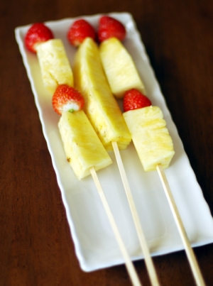 レインボーフルーツケバブのレシピ