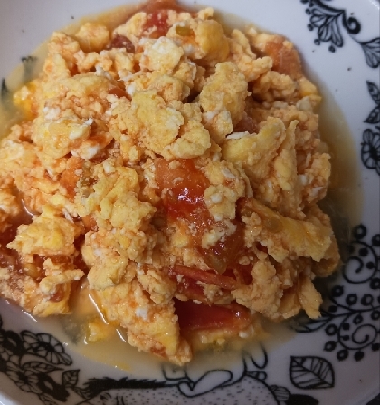 ふわふわ卵の『トマト玉子炒め』