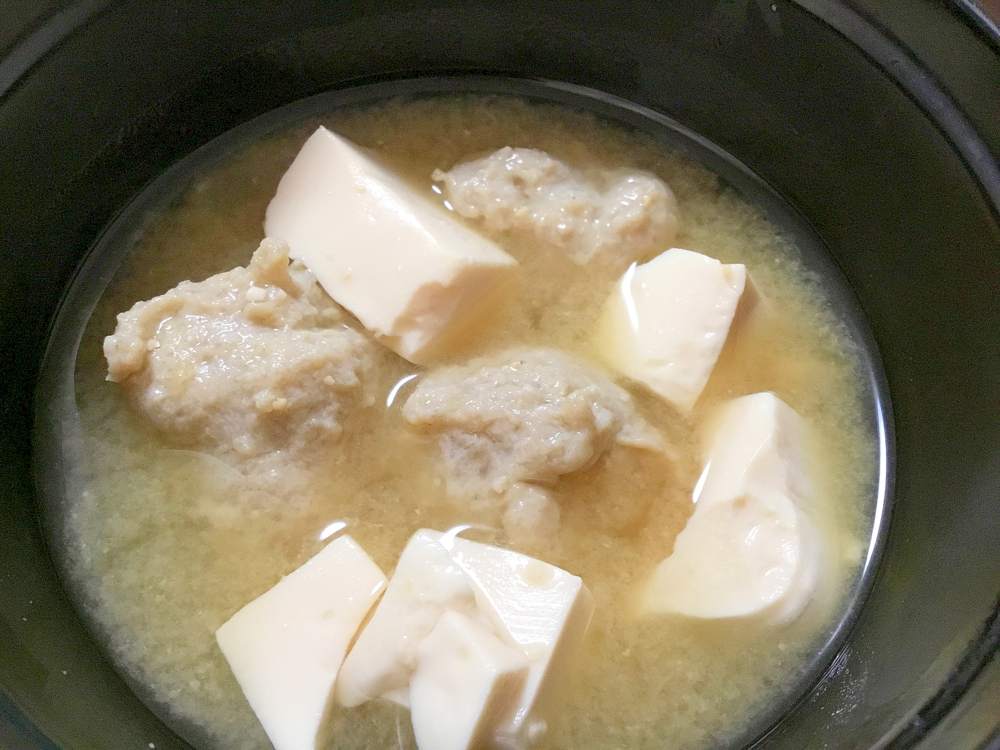 つみれと豆腐の味噌汁