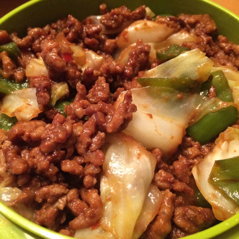 ご飯がススム！ひき肉とキャベツの味噌炒め