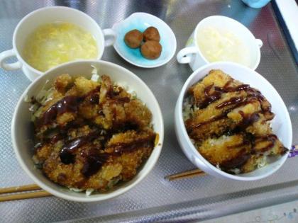  チキンソースかつ丼