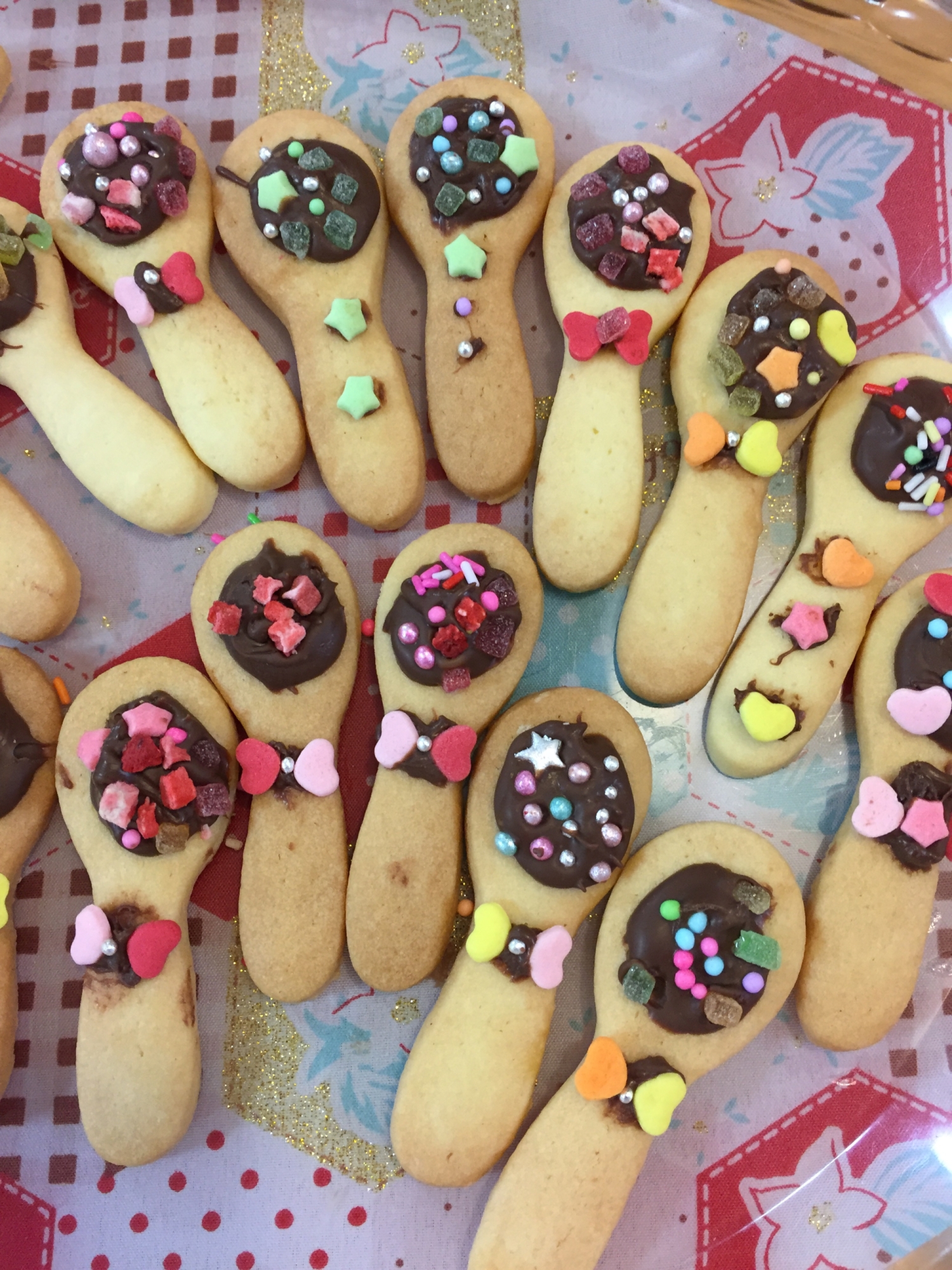 バレンタインデーに かわいい スプーンクッキー レシピ 作り方 By ゆきのえ 楽天レシピ バレンタインデーに かわいい スプーンクッキー レシピ 作り方 By ゆきのえ 楽天レシピ