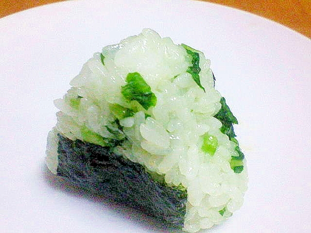 神奈川県「間引き菜のおにぎり」～鎌倉野菜使用～