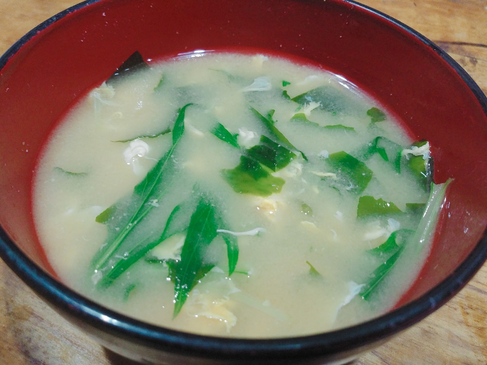 まな板包丁要らずの味噌汁☆水菜のかきたま味噌汁