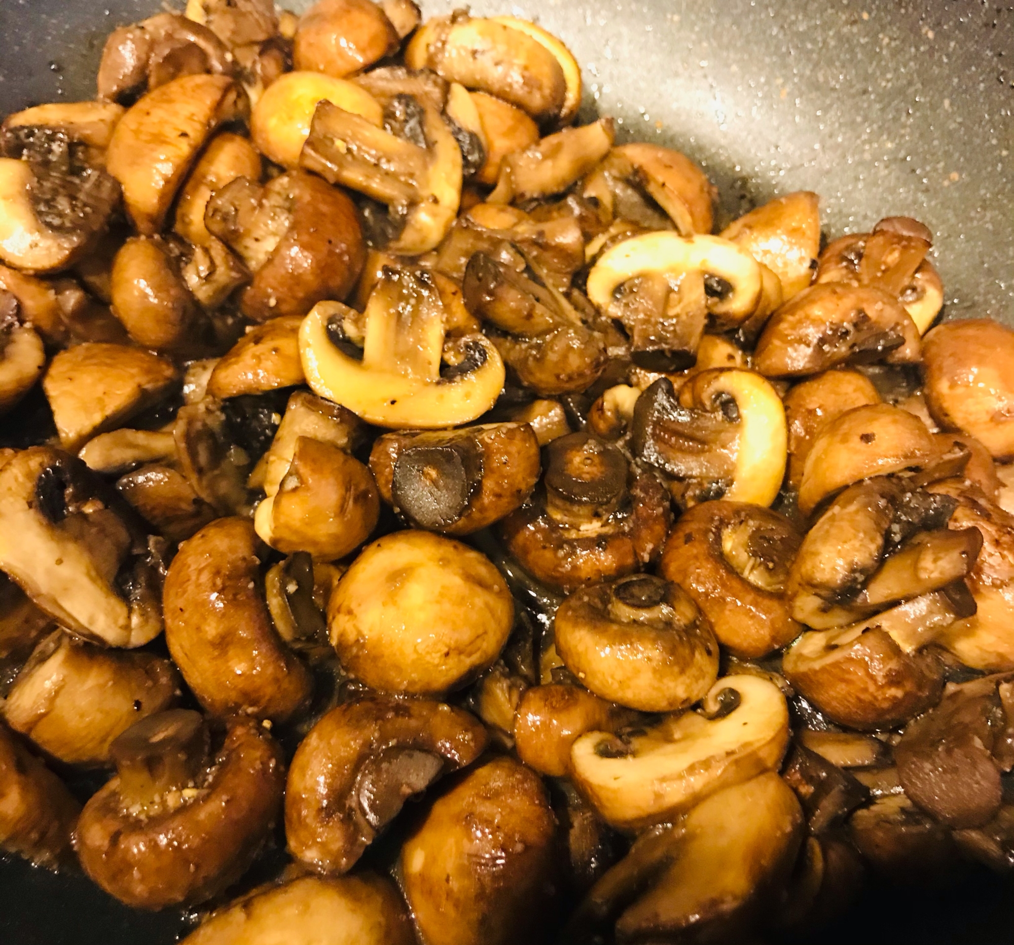 簡単☆マッシュルーム炒め☆