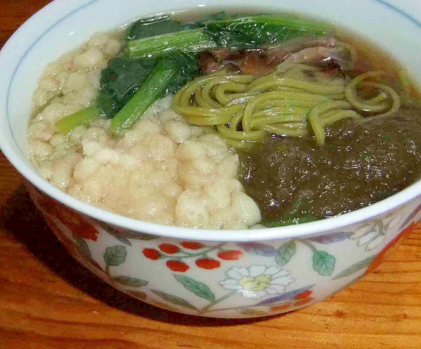 温かい茶蕎麦