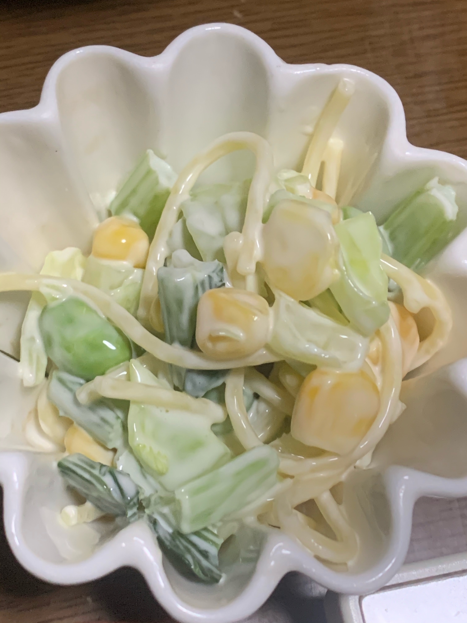 小松菜とミックスベジタブル、枝豆のスパサラダ